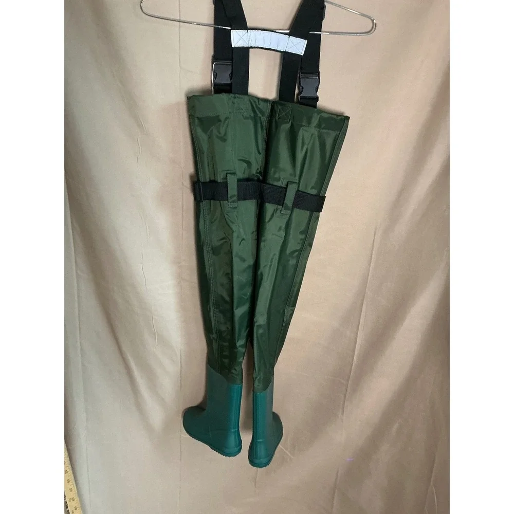 Trudave Chest Waders Kids Size 6/7 Green New Waterproof Fishing Boots Suspenders